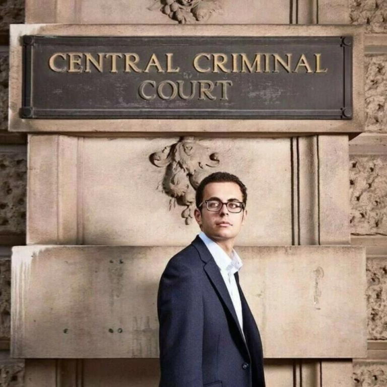 A robot was scheduled to argue in court, then came the jail threats