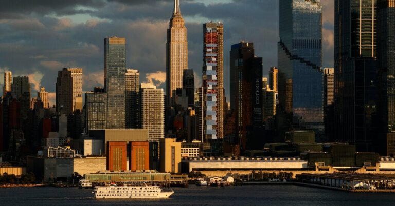 How Converting N.Y.C. Office Buildings to Homes Can Help the Environment
