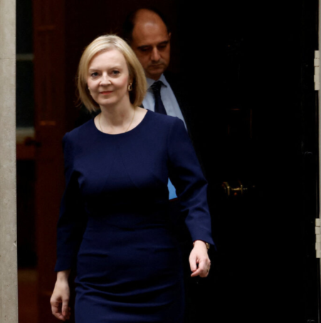 Britain’s Gamble on Tax Cuts Has Economists Warning of Past Mistakes